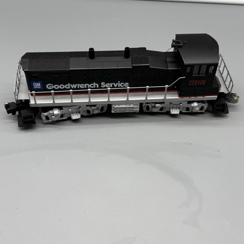 K-Line GM Goodwrench Service 229106 O Gauge Diesel Locomotive K-2200-8 Tested